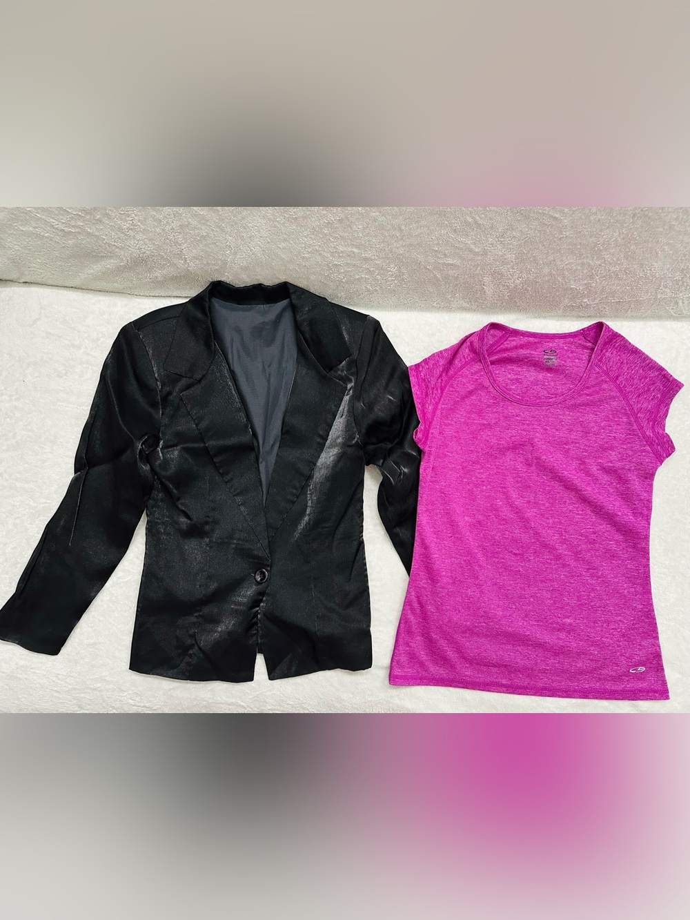 Lot Women Sport Clothes Tops Size S/M Excellent Condition